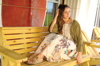 Bloom Boutique, Black Friday Sale: 25% Off Everything!